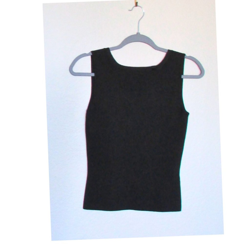 Vintage Urchin Sleeveless Black Sweater with Bow Detail on Neckline